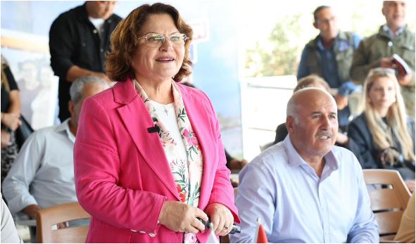 BAŞKAN HATİCE GENÇAY, YALIKÖY HALKINI DİNLEDİ